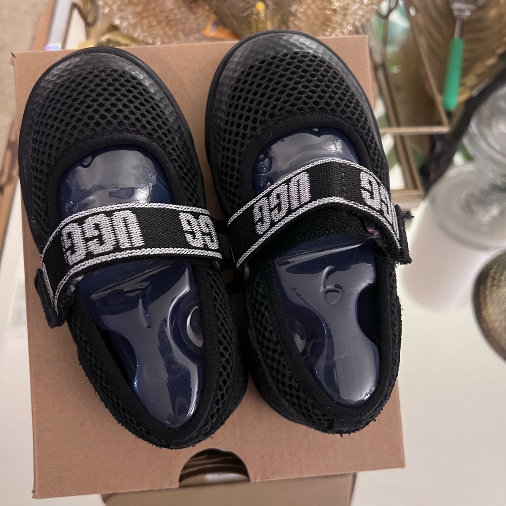 UGG Rennon Skimmer